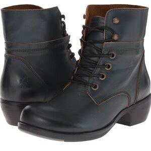 FLY London boots, size 39 (8 US), NWT